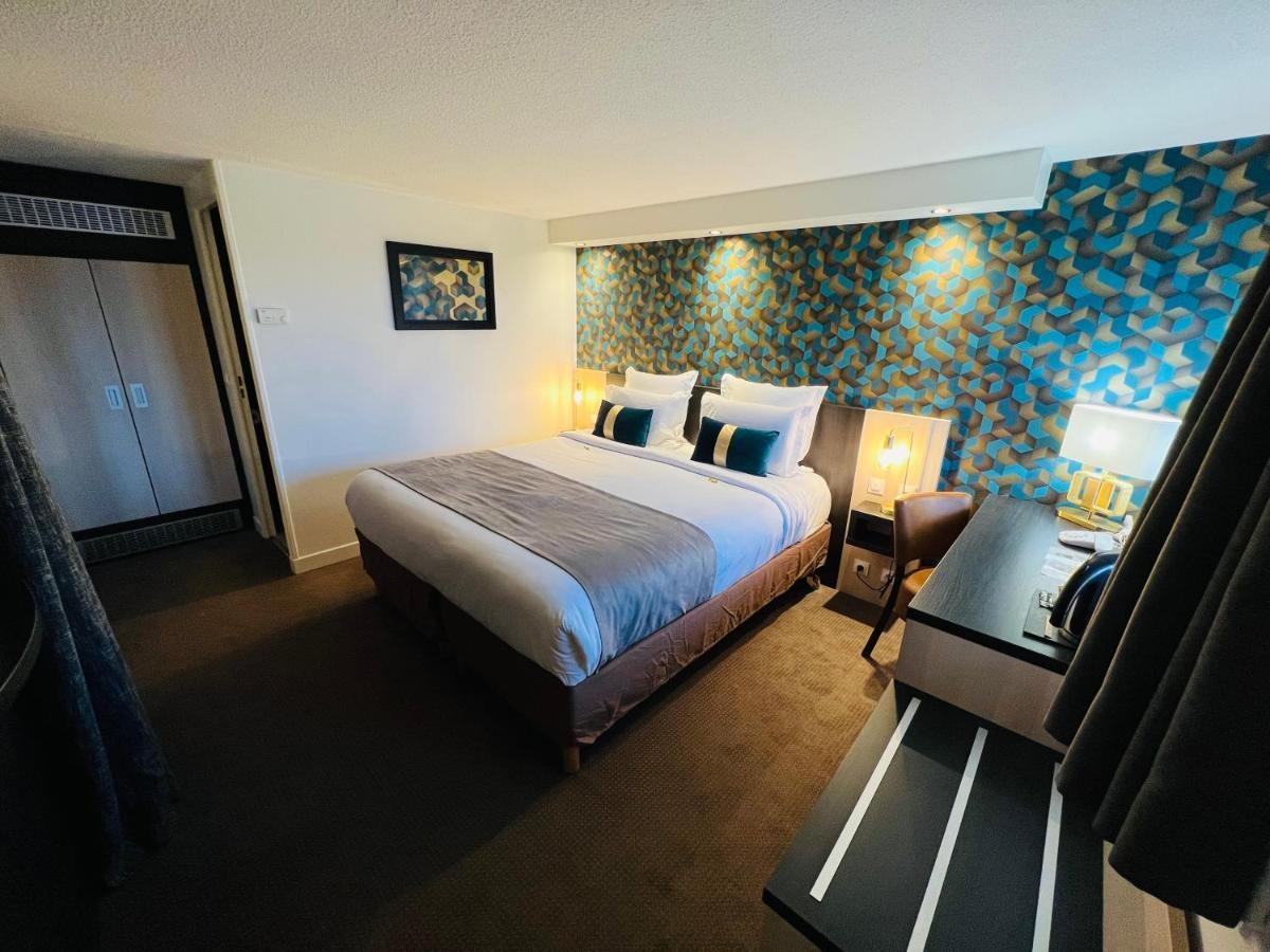 Hotel Kyriad 4*