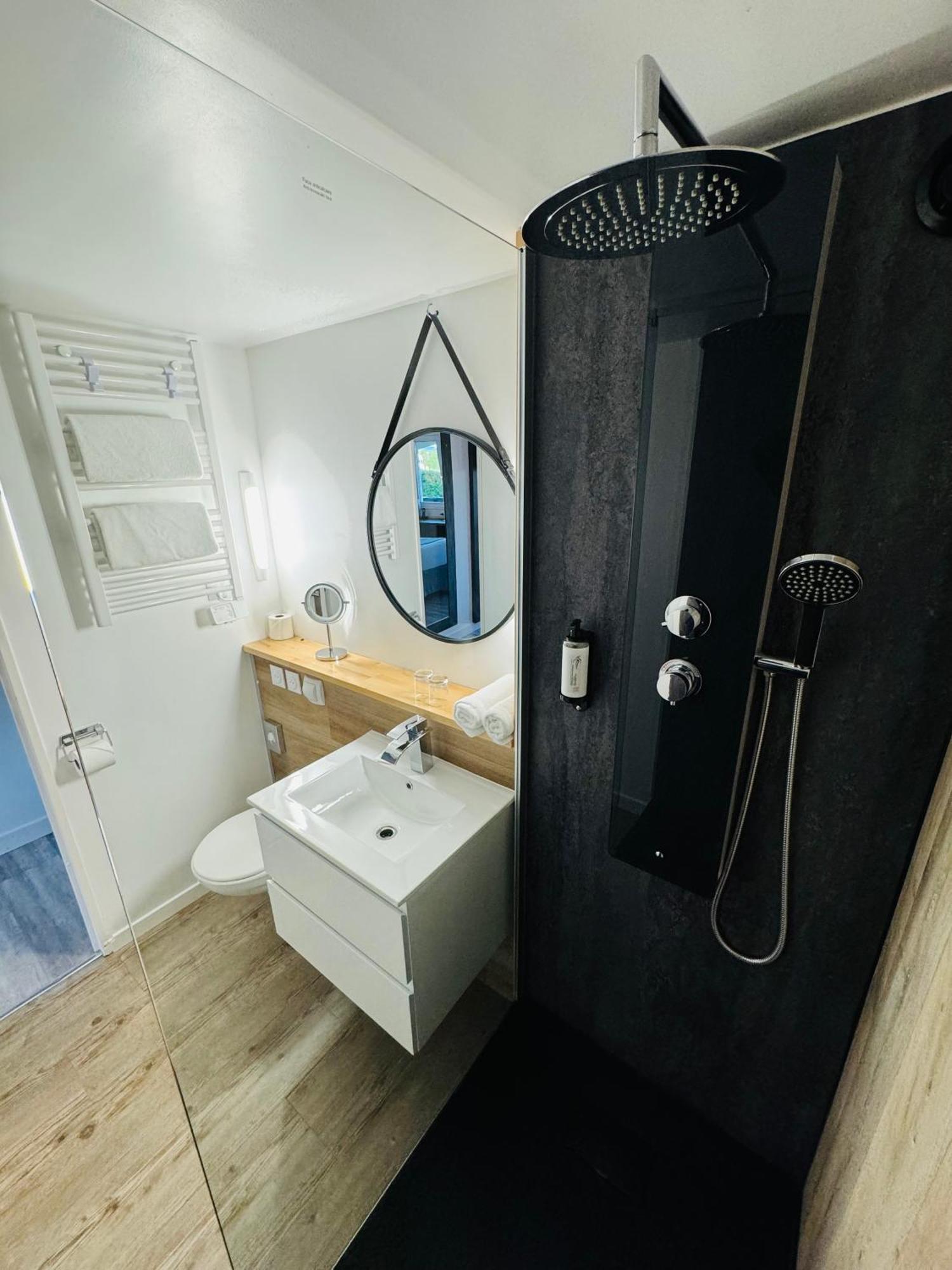 Kyriad Hotel Lisieux